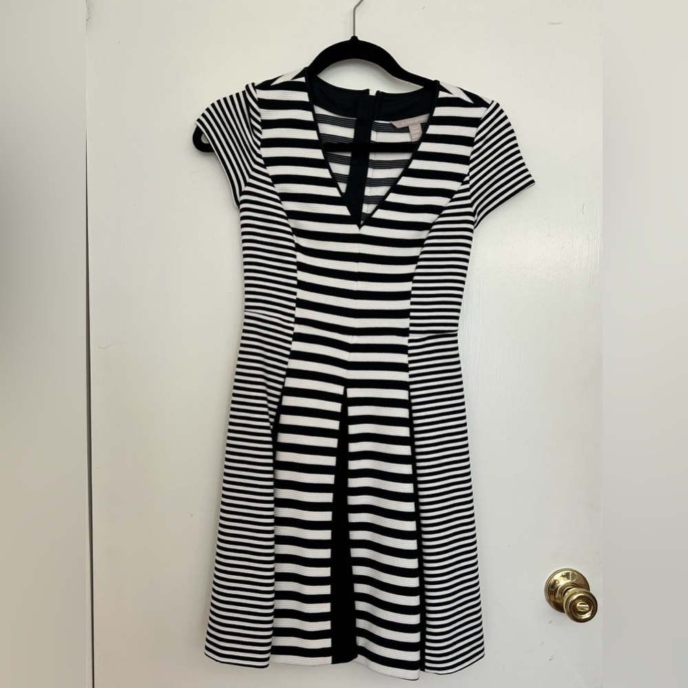 Pre-owed-Good condition